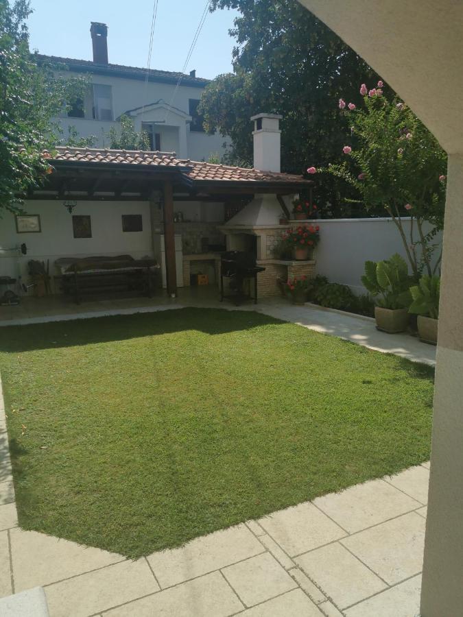 Apartments Slisko Porec Exterior photo